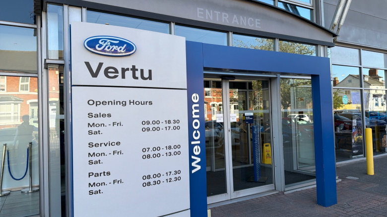 Citroen C3 1.2 PureTech Plus 5dr Petrol Hatchback